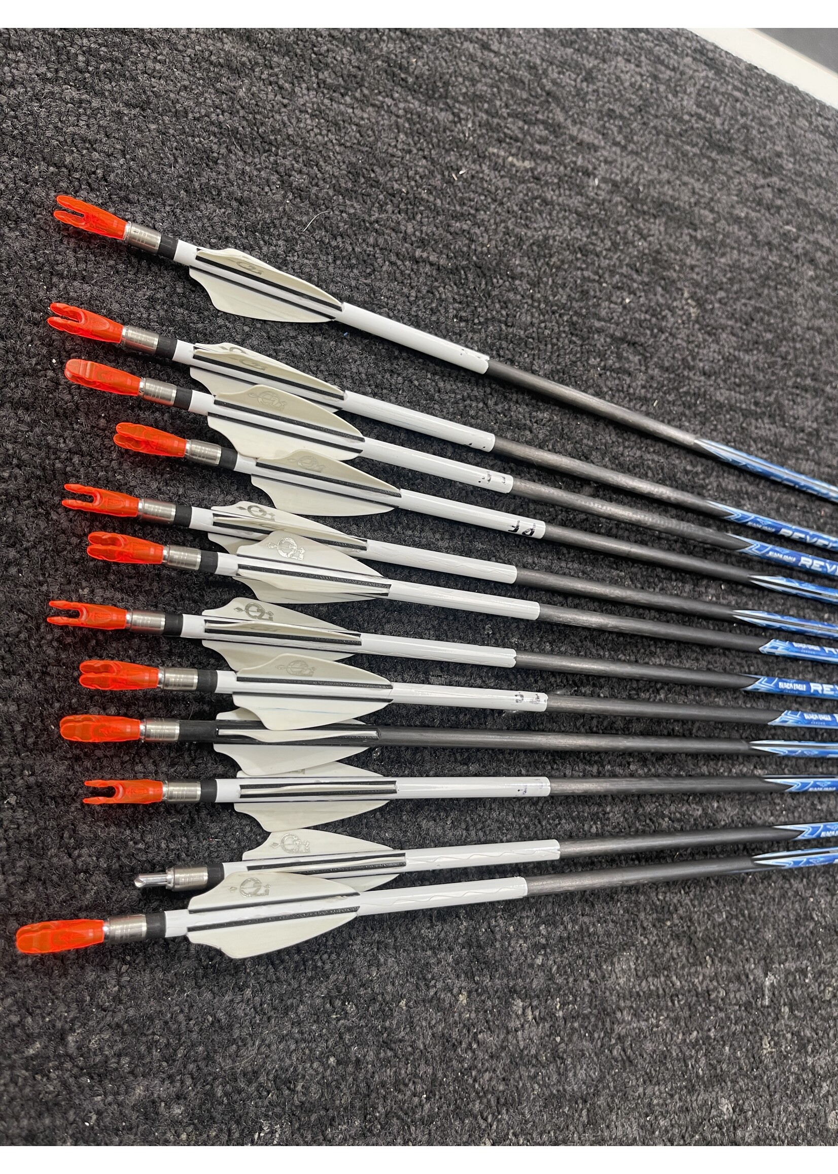 Urban Archery Secondhand BE Revelations 300s x 12 (Red Nocks)