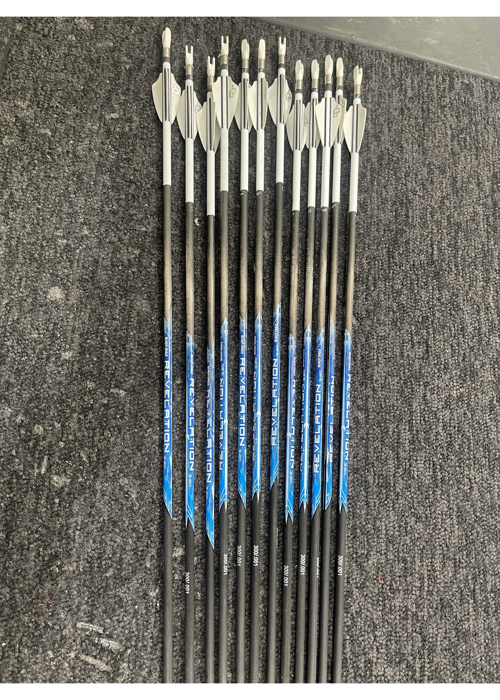 Urban Archery Secondhand BE Revelations 300s x 12 (white nocks)