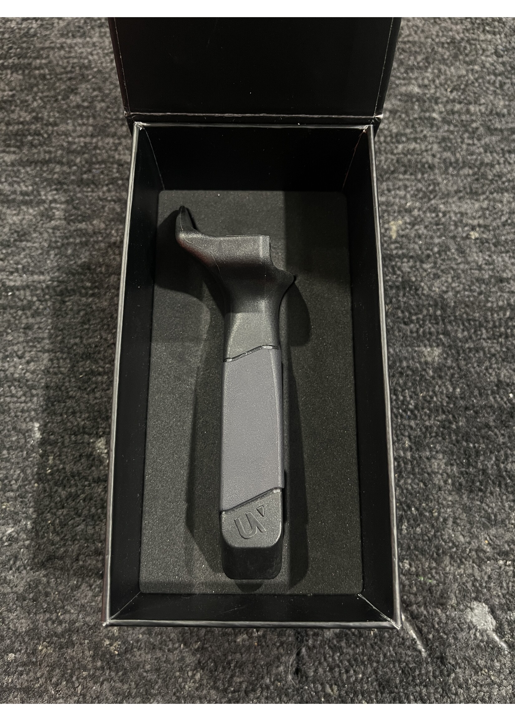 UltraView Ex-Demo Beereal 2.0 Grip Mathews RH Black