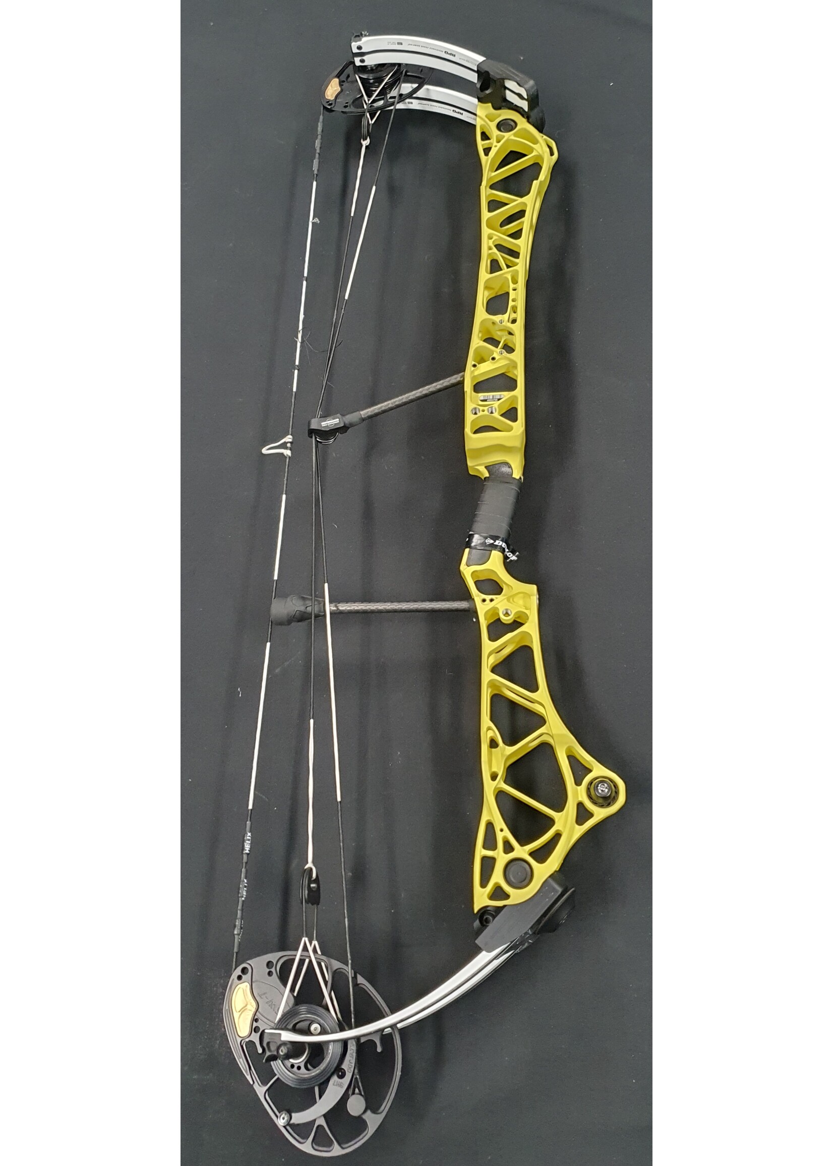 Mathews Inc Mathews Title 2nd Hand RH Title 38 Yellow/White