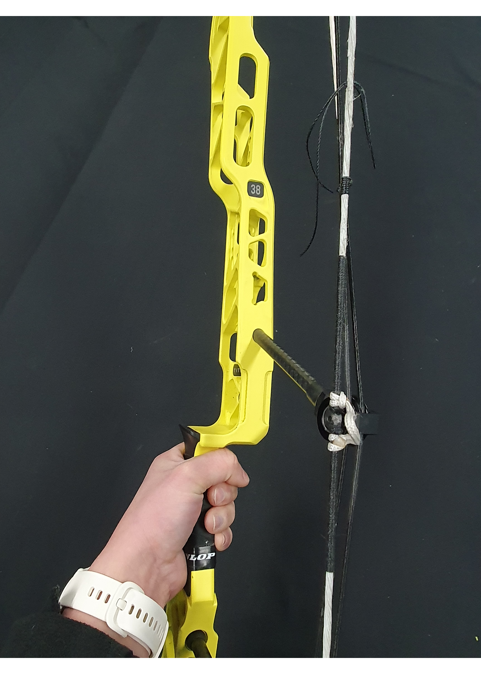 Mathews Inc Mathews Title 2nd Hand RH Title 38 Yellow/White