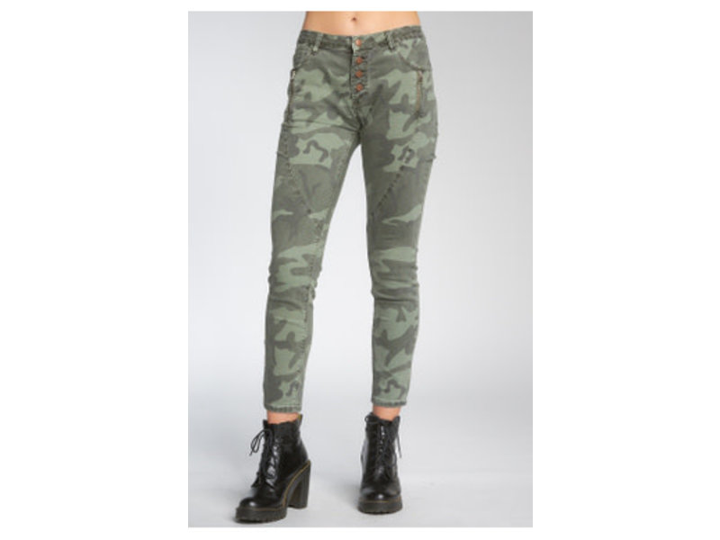 Elan -Olive Camo hi rise button front 