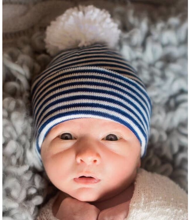Pom Pom newborn baby hats