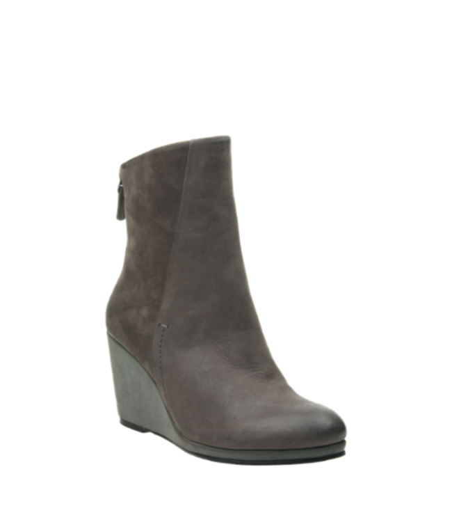 Naked Feet Amavi boot