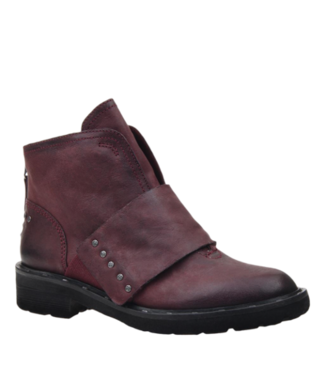 OTBT Frontage in eggplant mid shaft boot