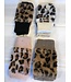 Fingerless gloves with leopard fur