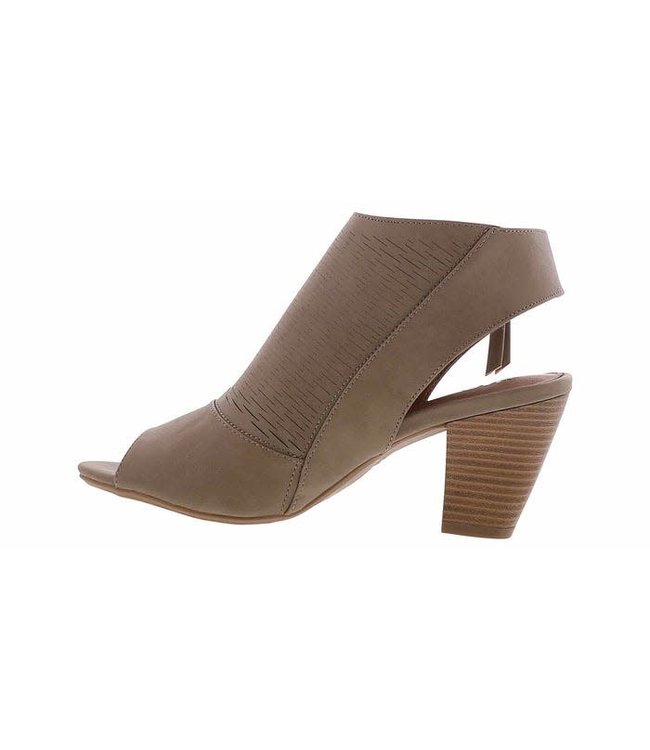 Wishes Peep Toe Shootie