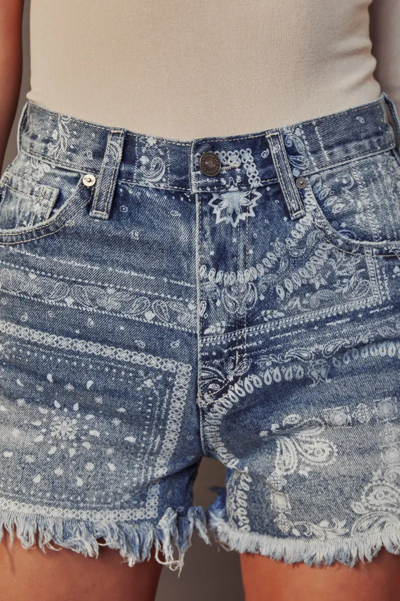 16 Jeans Women Bandana Print Mini Shorts With Pocket Print High Waist Short  shorts @ Best Price Online