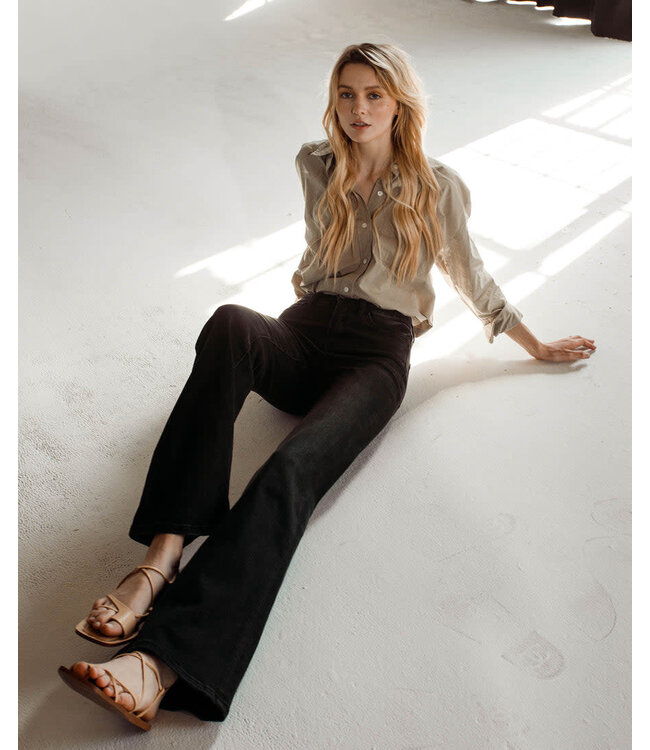 Flying Monkey Sun Affair Flying Monkey High Rise Relax Flare Jeans