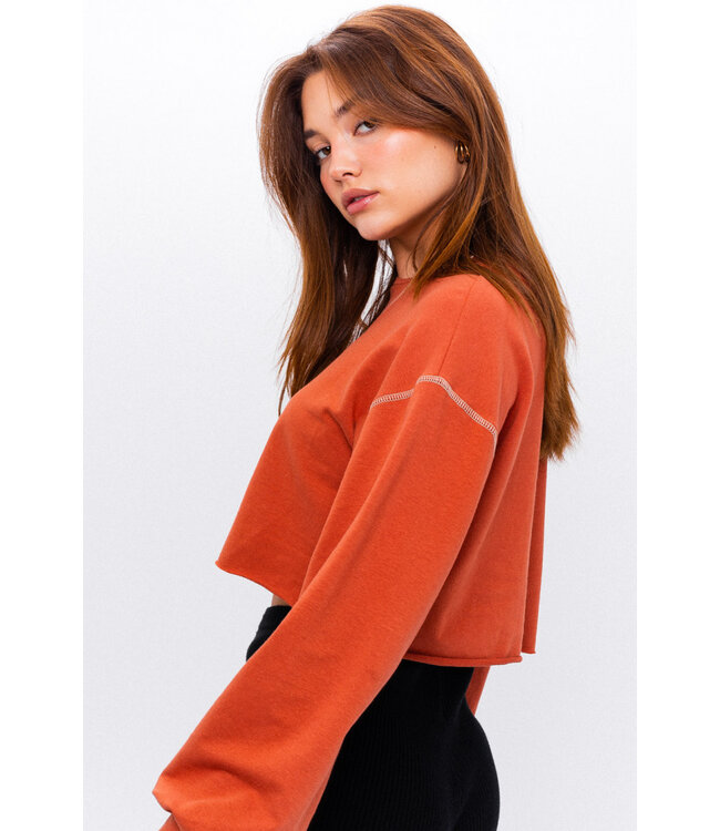 Long sleeve contrast thread pullover
