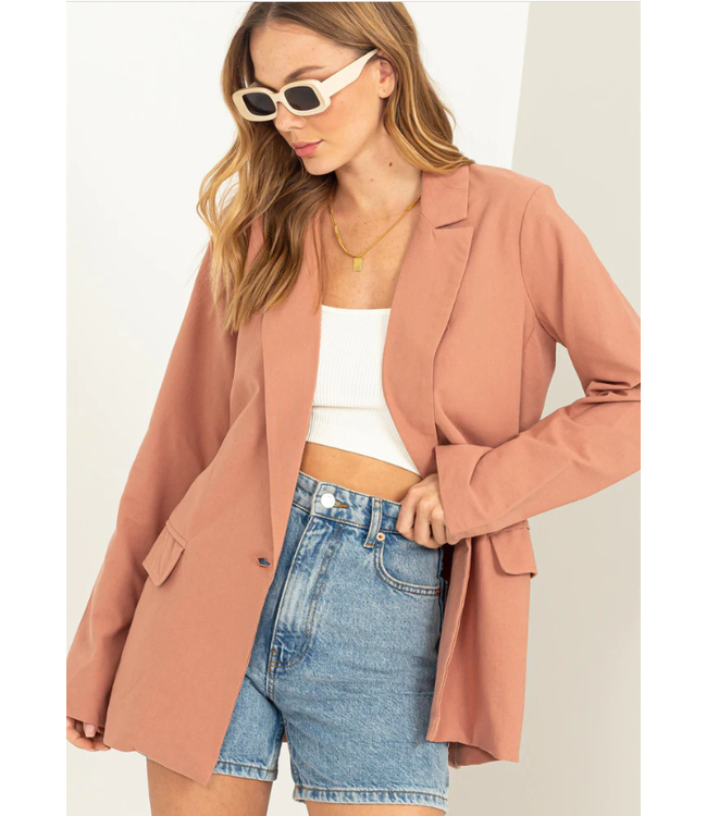 Chic oversized blazer