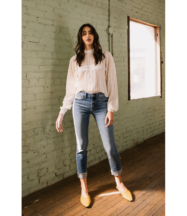 Flying Monkey Janet Mid-Rise single cuffed crop jeans