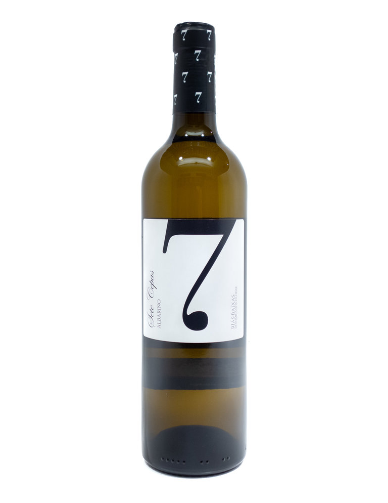 Wine-White-Round Carballal Albariño Rías Baixas DO 'Sete Cepas' 2021