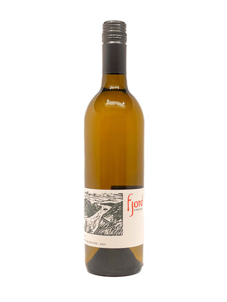 Wine-White-Round Fjord Vineyards Albariño Hudson River Region 2024