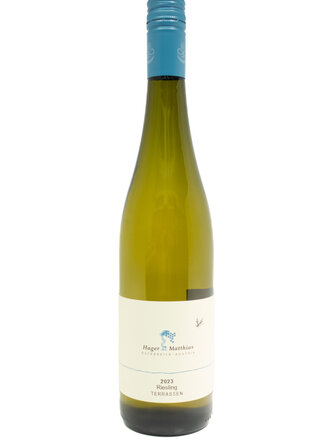 Wine-White-Crisp Hager Matthias Riesling Terrassen Kamptal DAC 2023