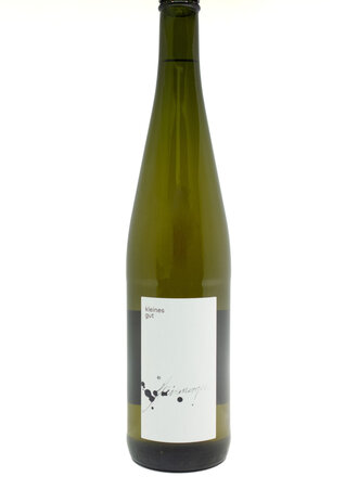 Wine-White-Crisp Kleines Gut 'Steinmergel' Wurttemberg-Remstal 2022