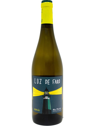 Wine-White-Crisp Luz de Faro Albariño Rías Baixas DO 2024