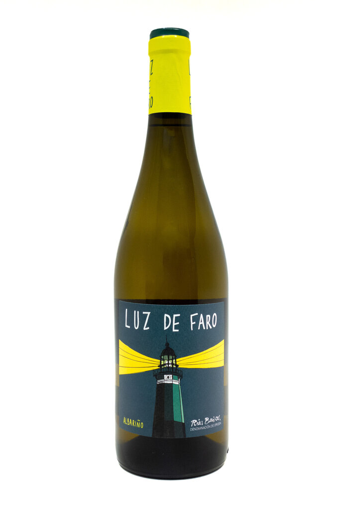 Wine-White-Crisp Luz de Faro Albariño Rías Baixas DO 2024