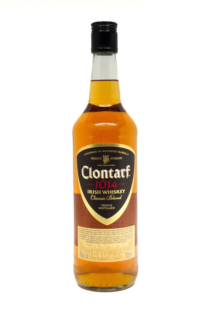 Spirits-Whiskey-Irish Clontarf Irish Whiskey Classic Blend Black Label 700ml