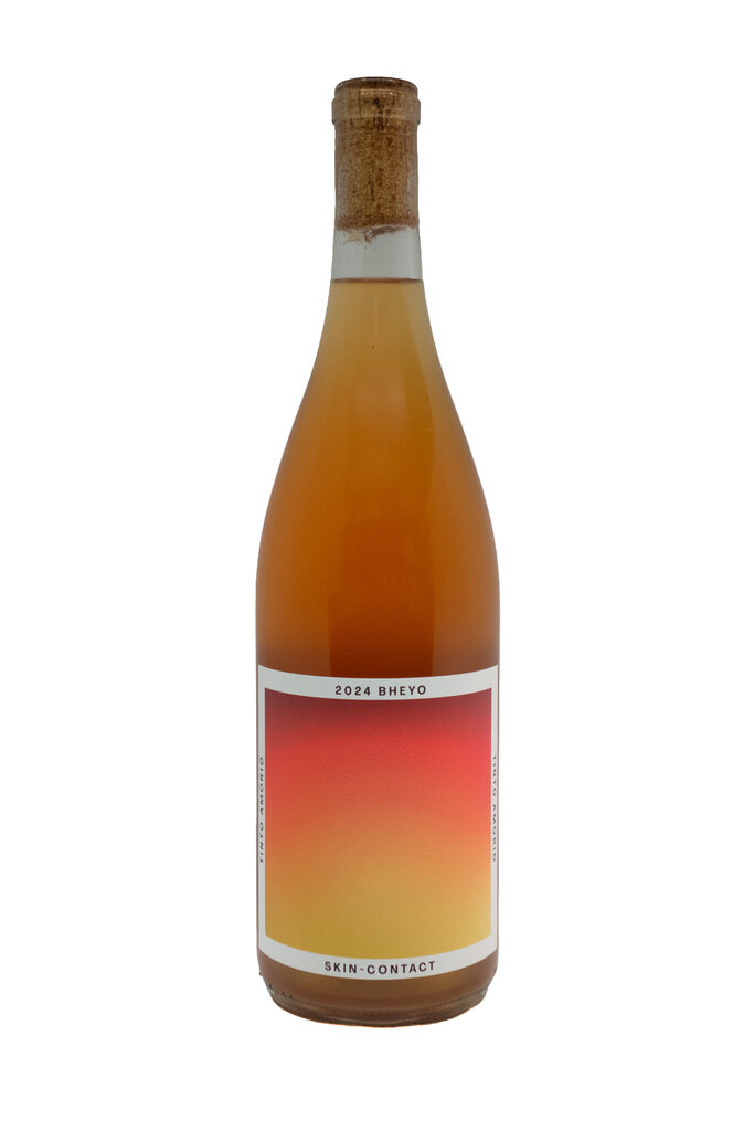 Wine-Orange/Skin-fermented Tinto Amorio 'Bheyo' Skin-Contact Amber Wine California 2024
