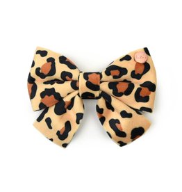Holly & Co. Basic Leopard Velvet Bow