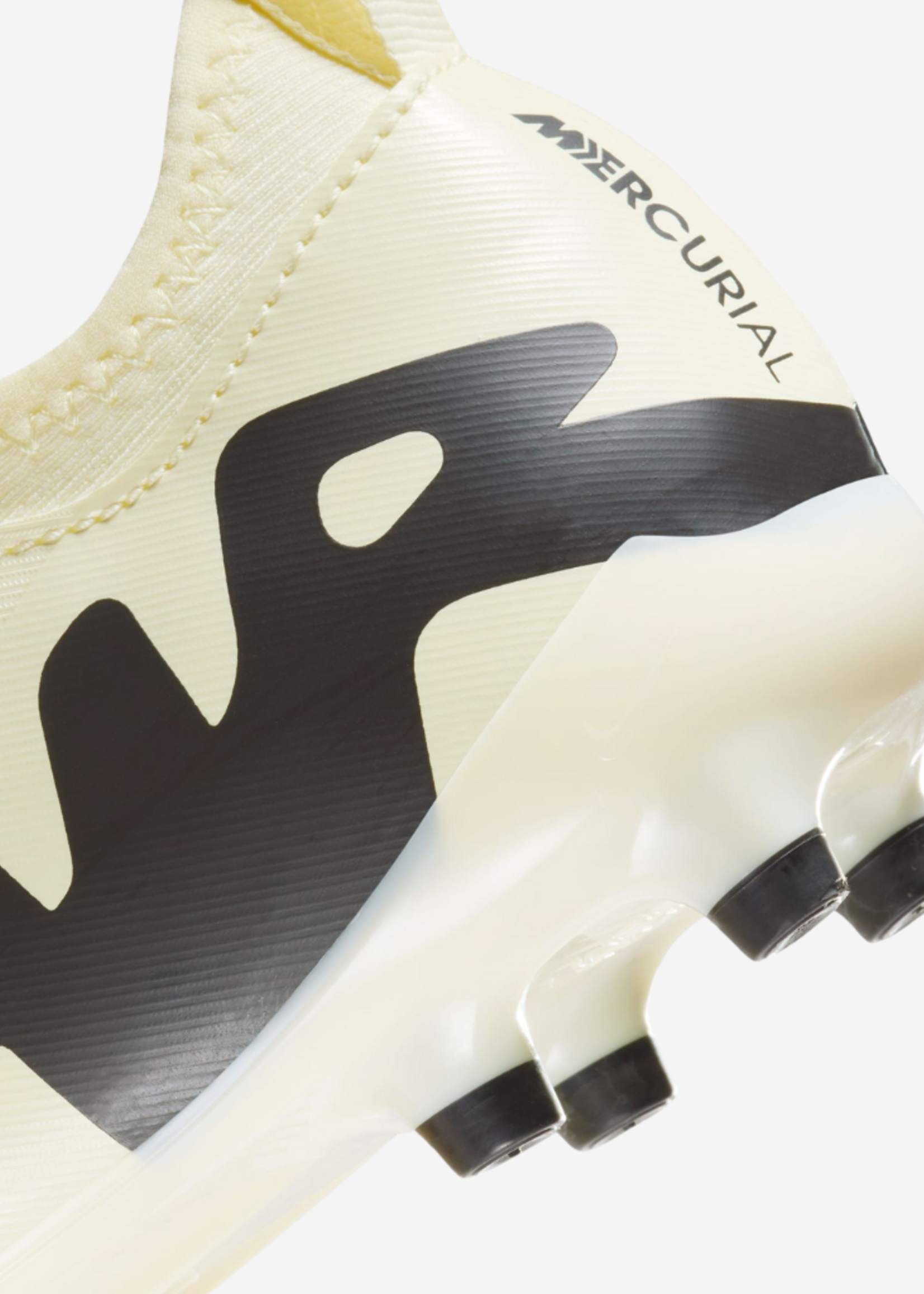 NIKE Nike Jr. Mercurial Vapor 15 Academy