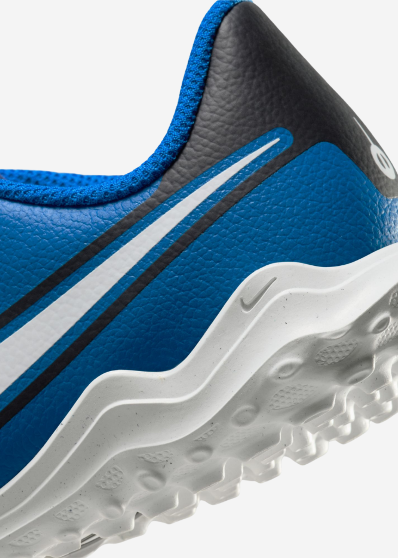 NIKE Nike Jr. Tiempo Legend 10 Club TF