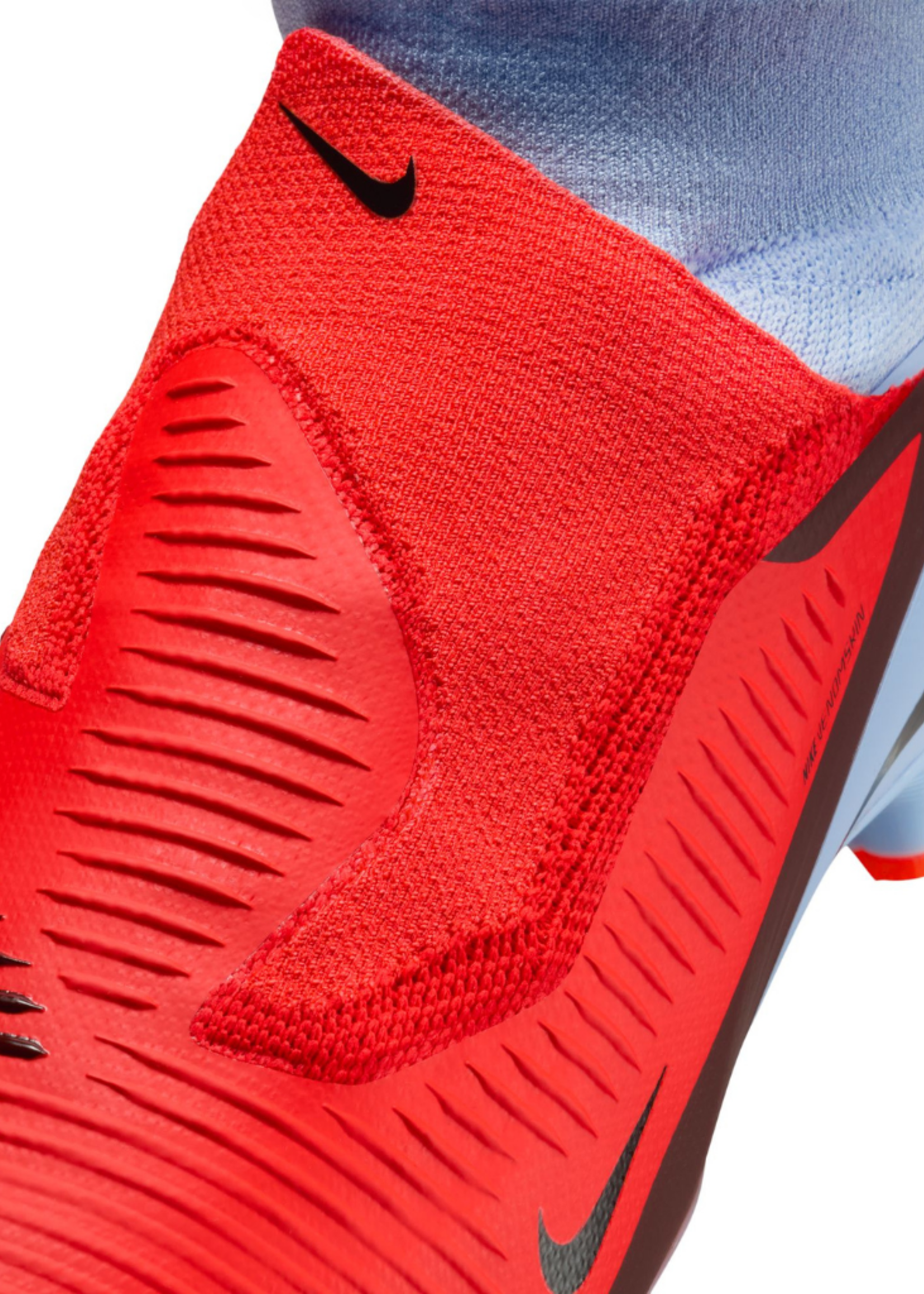 NIKE Nike Phantom 6 High Pro FG ROYAL TINT HQ2311-400