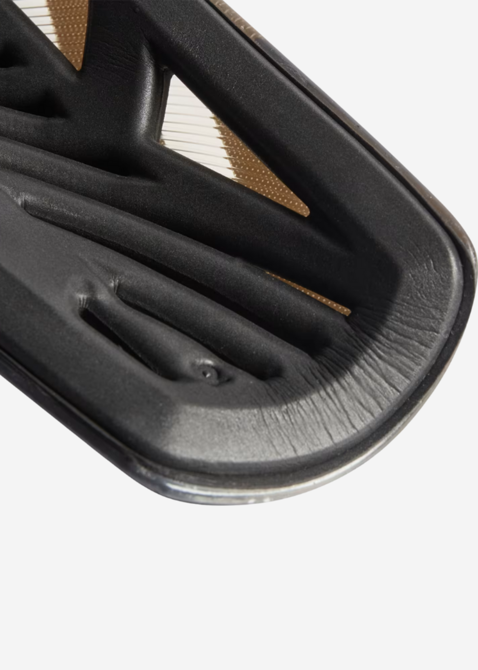 ADIDAS TIRO SHIN GUARDS LGE BLACK/GOLD IP4000