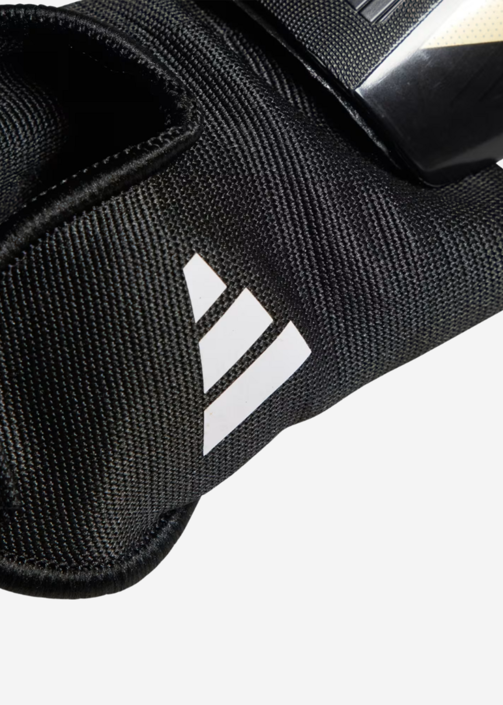 ADIDAS TIRO SHIN GUARDS MTC BLACK/GOLD IP3997