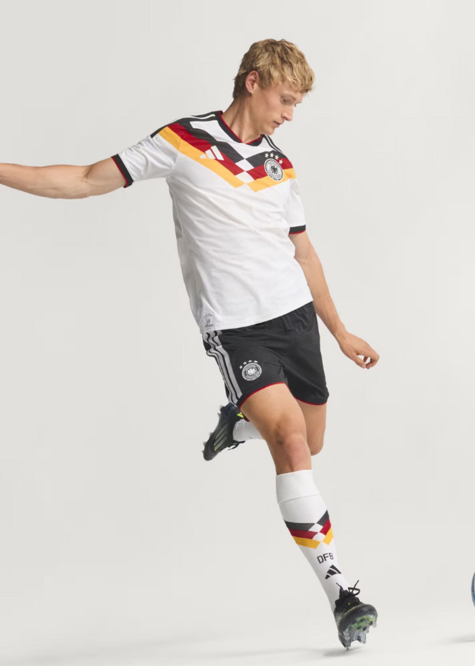 ADIDAS DFB GERMANY HOME JSY AUTHENTIC JN2066