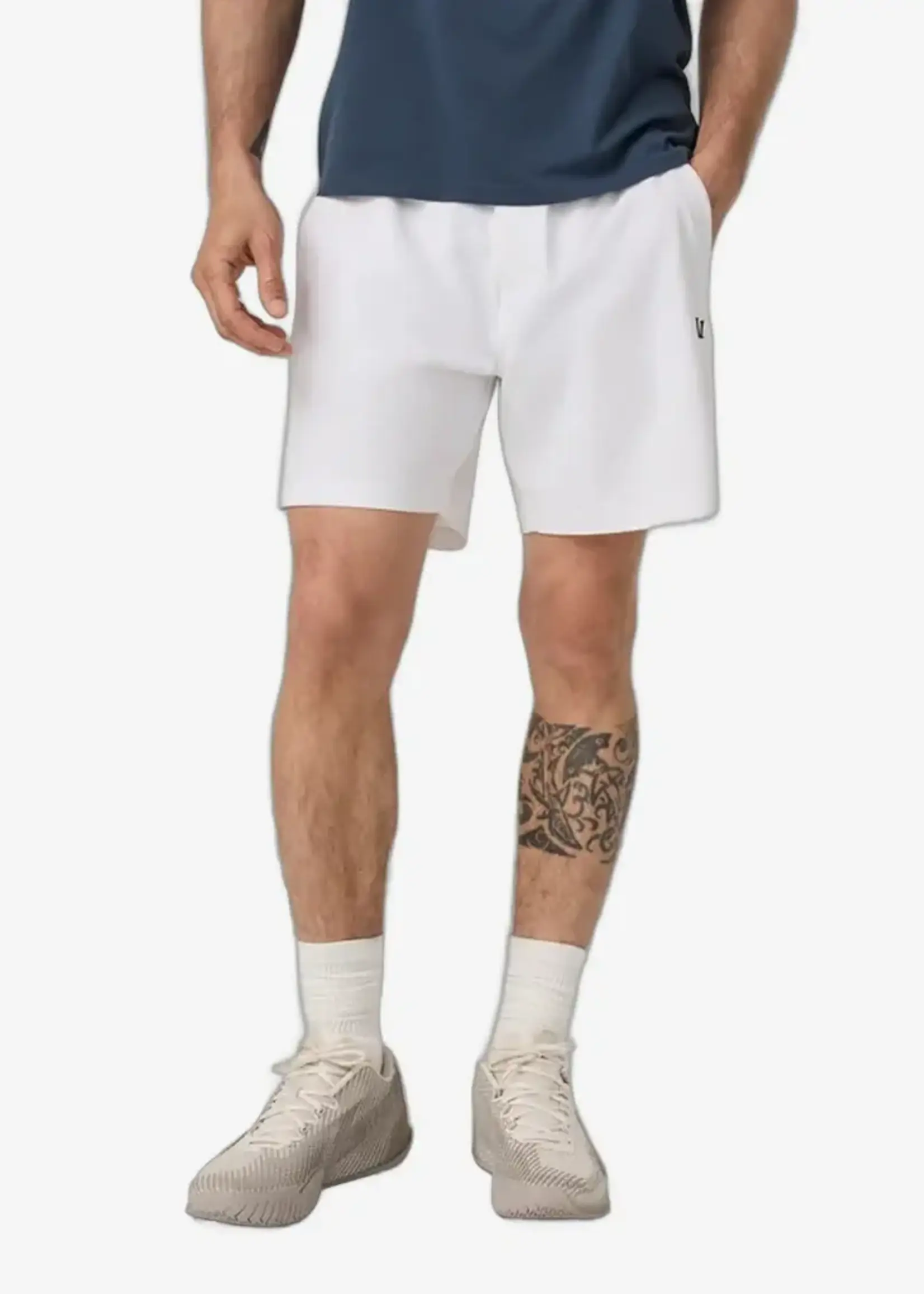V3121 Crosscourt Pro Short Unlined 7 WHT