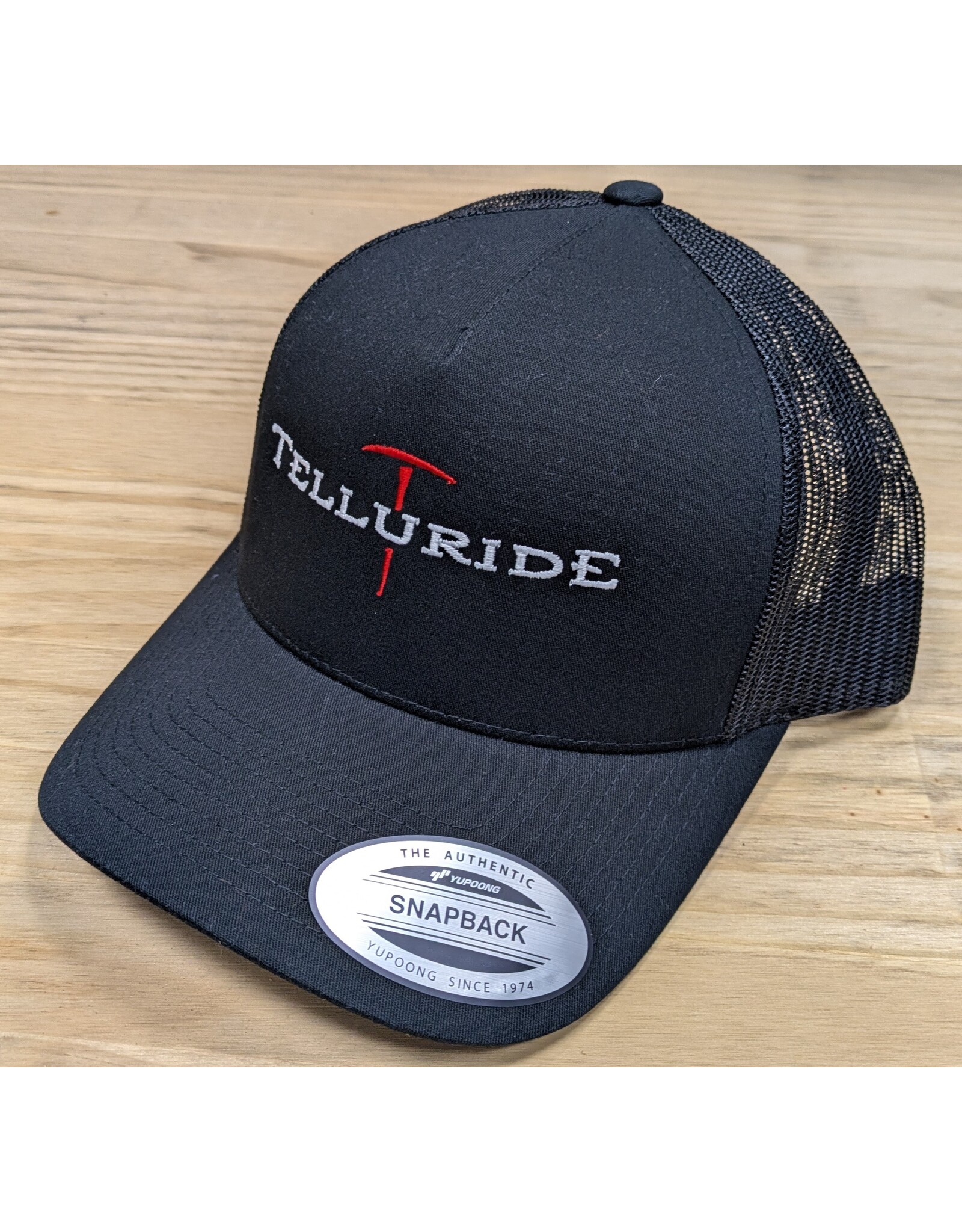 4IMPRINT YUPOONG TRUCKER 143845 BLACK