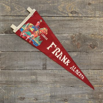 Vivid Vintage Vintage Frank Pennant Red
