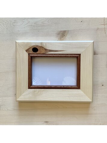 Vivid Print Live Edge Frame Poplar Frame