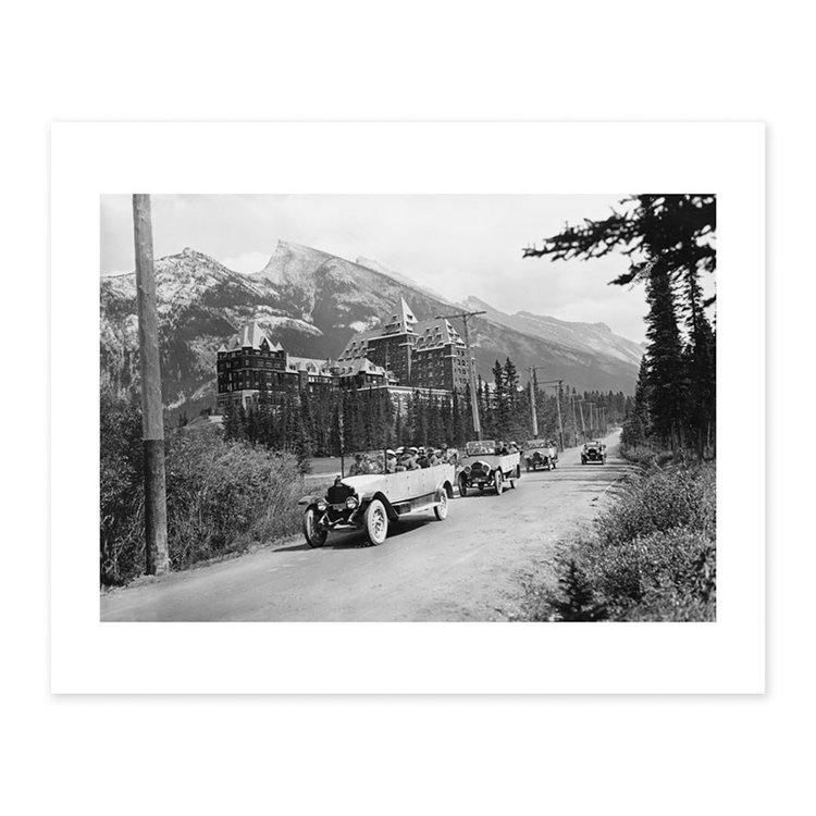 Vivid Archives Banff Springs Hotel 1926
