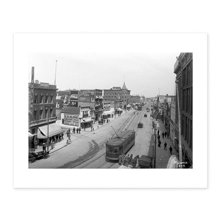 Vivid Archives Jasper Avenue East from Queen’s Avenue 1914