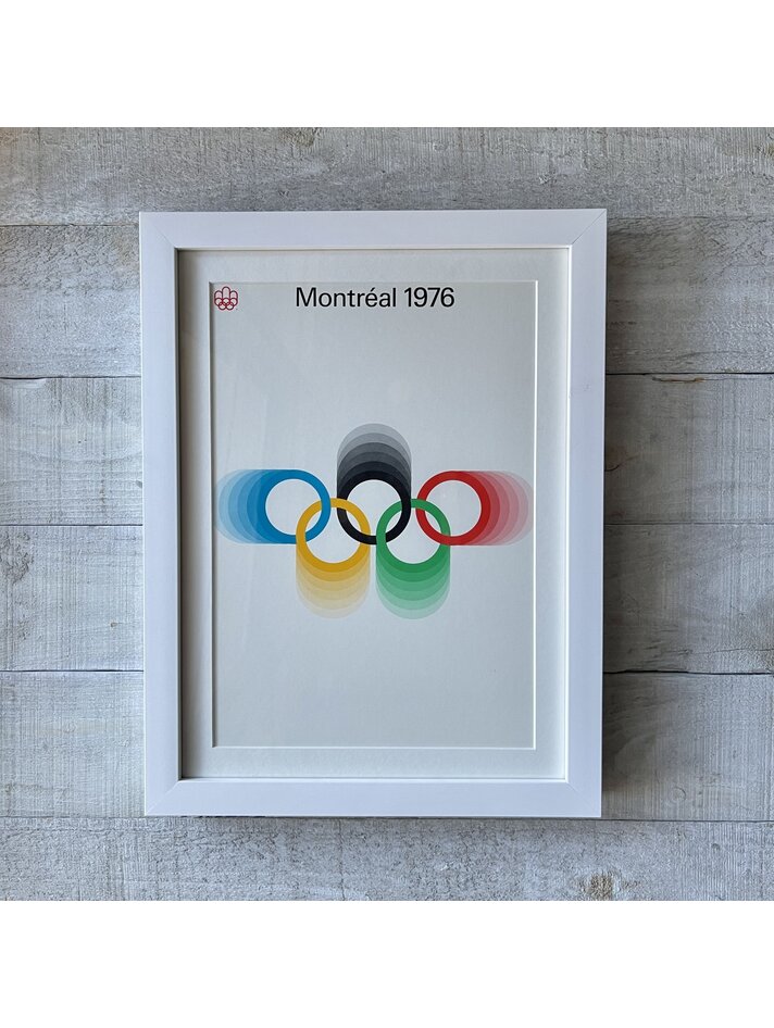 Ready To Hang | Vivid Print | Bee Waeland