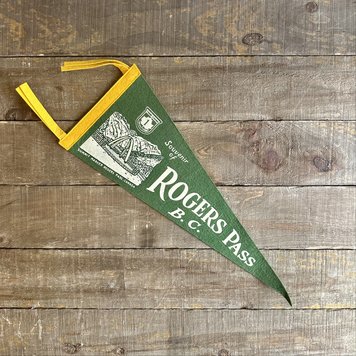 Vivid Vintage Vintage Rogers Pass Pennant Green