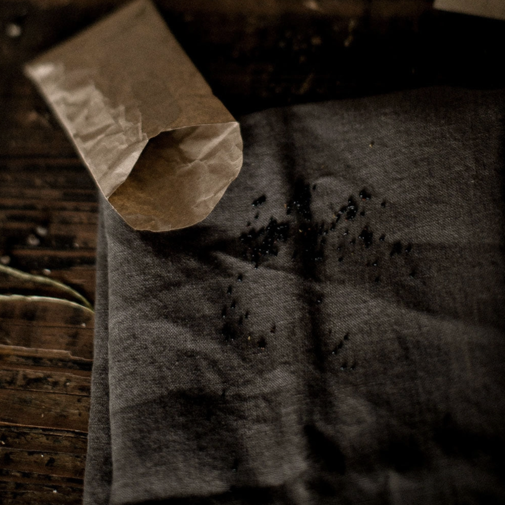 100% Organic Linen Towel | Dark Ash