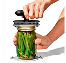 11332200-OXO Jar Opener with Base Pad