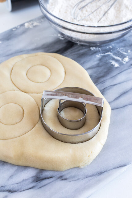 5754 Donut Cutter - 3"