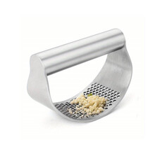 1338136  S/S Garlic Crusher w/Handle