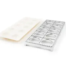 57672-Jumbo Ravioli Maker