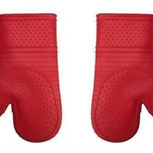 Silicone Oven Mitt Pair - Red