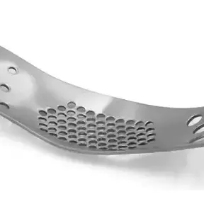 KB17604- Garlic Crusher w/Herb Stripper