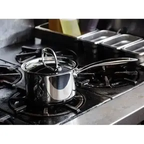 2206-16-02  Meyer Accolade 2L Saucepan w/Lid