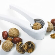 NP6570 Deluxe Nut Cracker