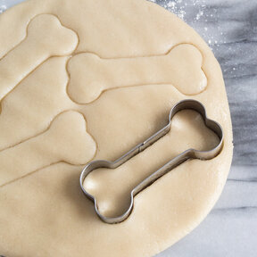 3381 Dog Bone Cookie Cutter