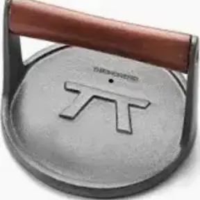 Q112 Cast Iron Grill Press 8"